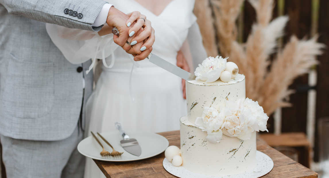 6+1 menyasszonyi torta trend augusztusi esküvőkre